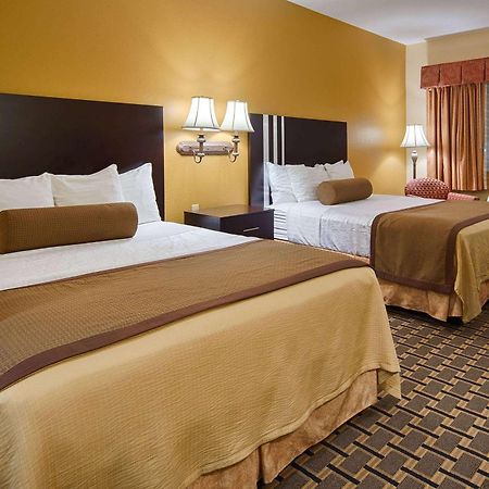 Days Inn & Suites By Wyndham Sam Houston Tollway Jersey Village Exterior photo